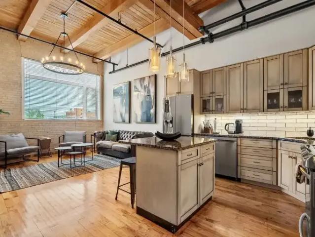 Apartment for rent in Wedgewood, Alberta