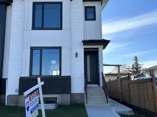 Apartment for rent in Wedgewood, Alberta