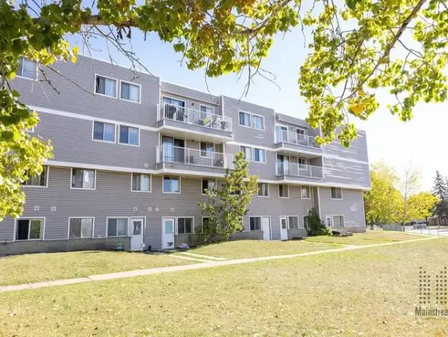 Apartment for rent in Wedgewood, Alberta