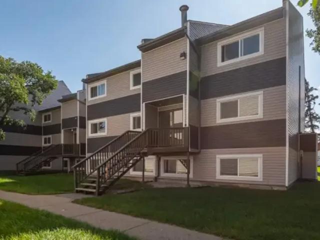 Apartment for rent in Wedgewood, Alberta