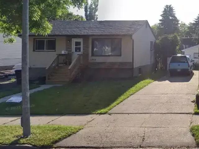 Apartment for rent in Wedgewood, Alberta