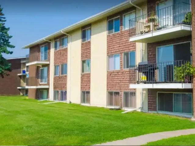 Apartment for rent in Wedgewood, Alberta