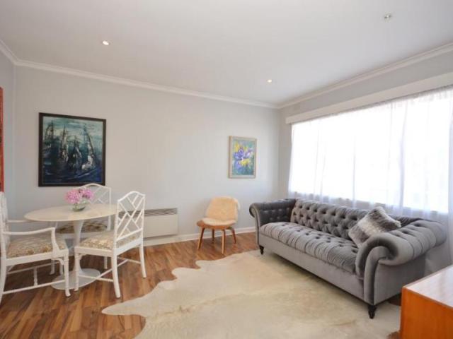 Apartment for rent in Elsternwick, Melbourne