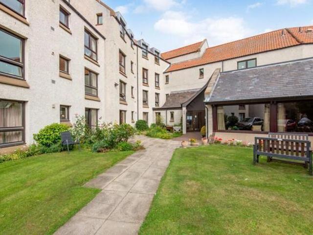 Apartment for sale in St Andrews, Scotland