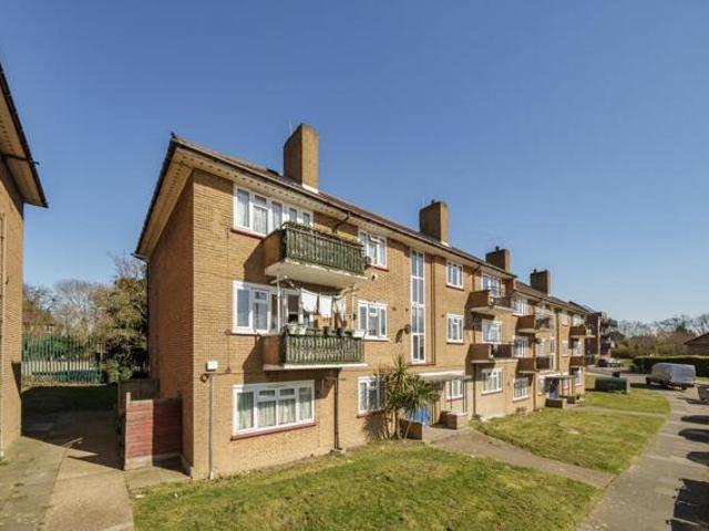 Apartment for sale in Finchley, Church End
