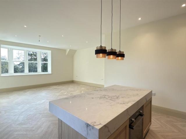 Apartment for rent in West Cliff, Bournemouth