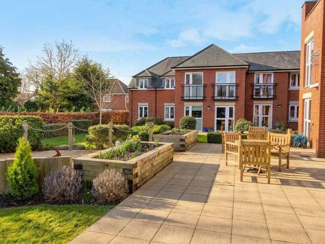 Apartment for sale in Hythe and Dibden, Ashurst Bridge