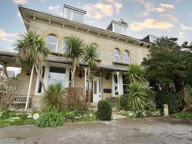 Apartment for sale in Wyke Regis, Weymouth