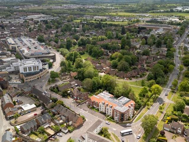 Apartment for sale in Evershot, Oxfordshire