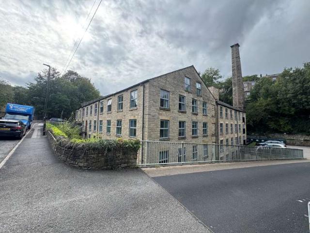 Apartment for rent in Charlesworth, East Midlands