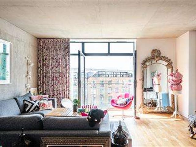Apartment for sale in Haggerston, Greater London