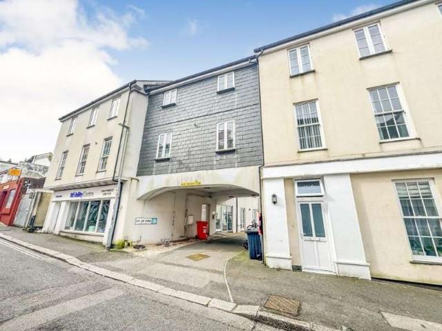Apartment for sale in St Neot, Cornwall