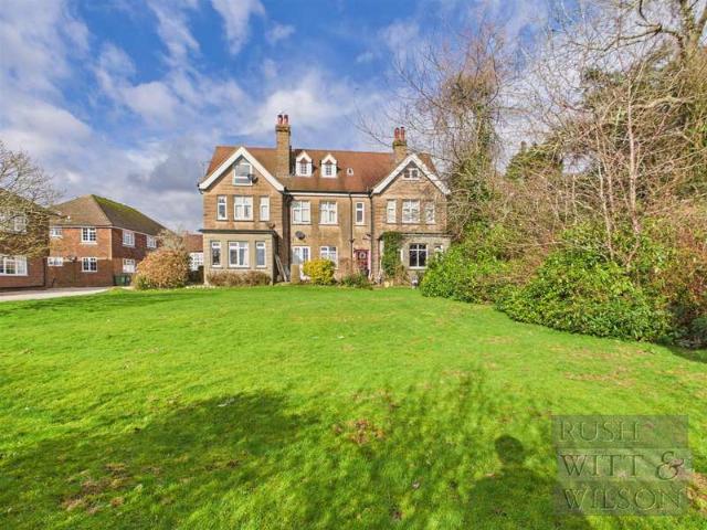 Apartment for sale in Battle, Heathlands