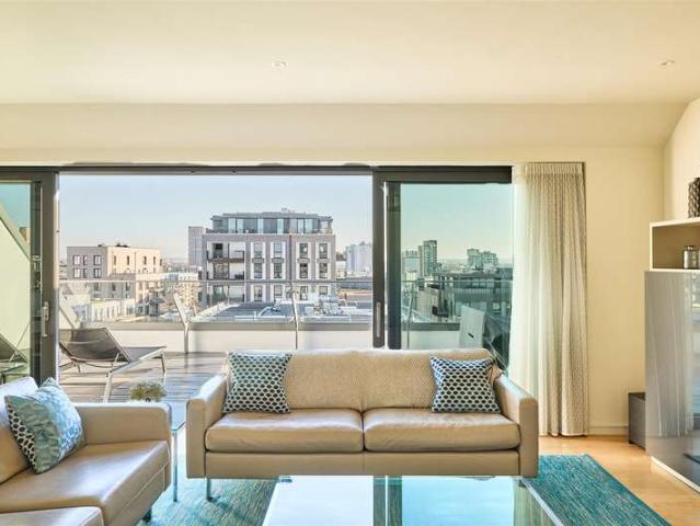 Apartment for sale in Wandsworth, Wandsworth