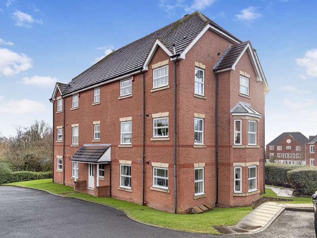 Apartment for sale in Shaver's End, West Midlands