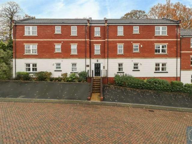 Apartment for sale in Chapeltown, West Yorkshire