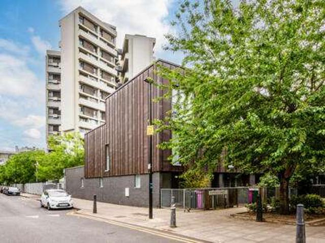 Apartment for sale in Bethnal Green, Greater London