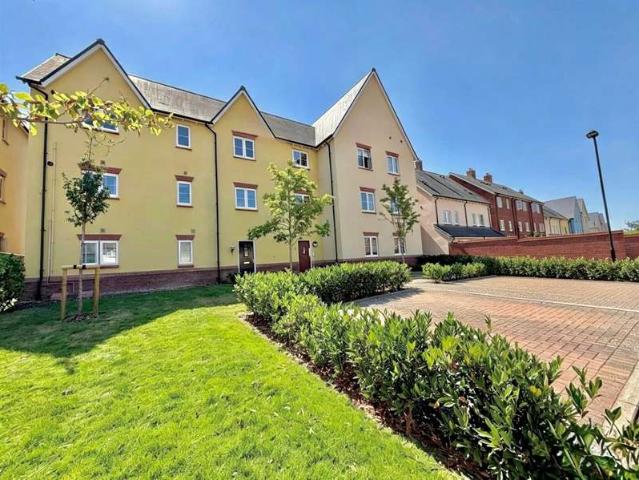 Apartment for sale in Abbey Mead, Swindon