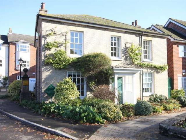 Apartment for sale in Salisbury, Wiltshire