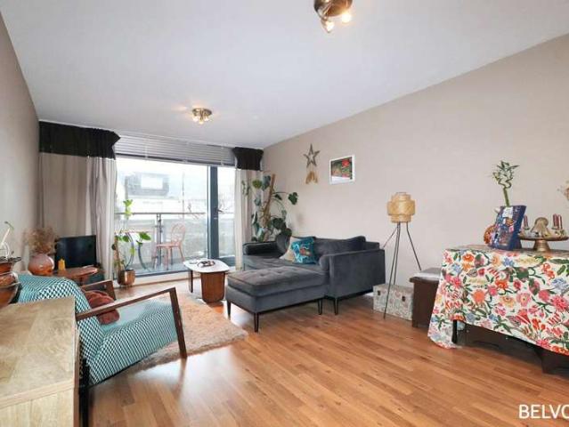 Apartment for sale in Falcon Lodge, Wales