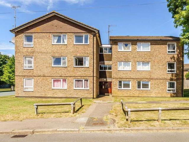 Apartment for sale in Red Hill, Surrey