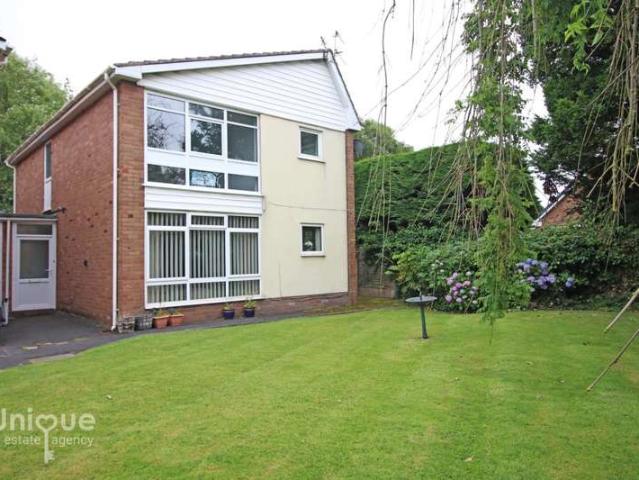 Apartment for sale in Cabus, Lancashire