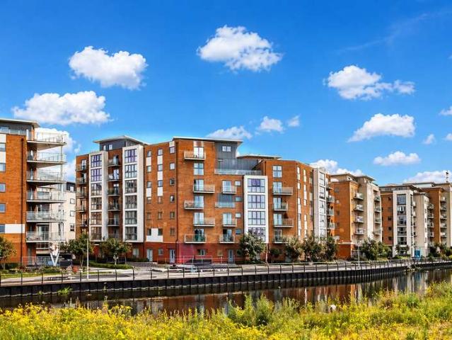 Apartment for sale in Hythe, Colchester