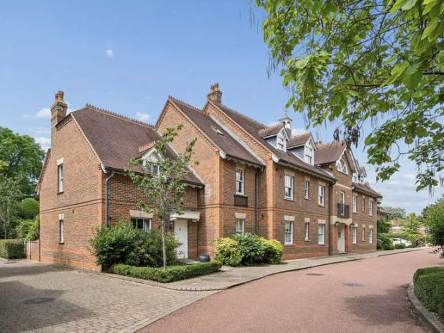 Apartment for sale in Lunnon, Buckinghamshire