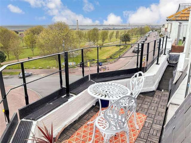 Apartment for sale in Southsea, City Of Portsmouth