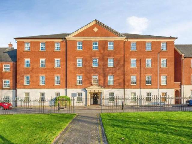 Apartment for sale in Lichfield, Boley Park