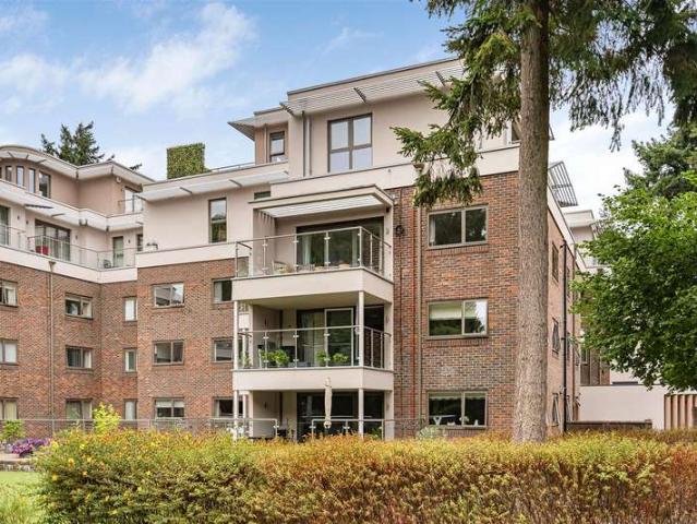Apartment for sale in Radlett, Hertfordshire