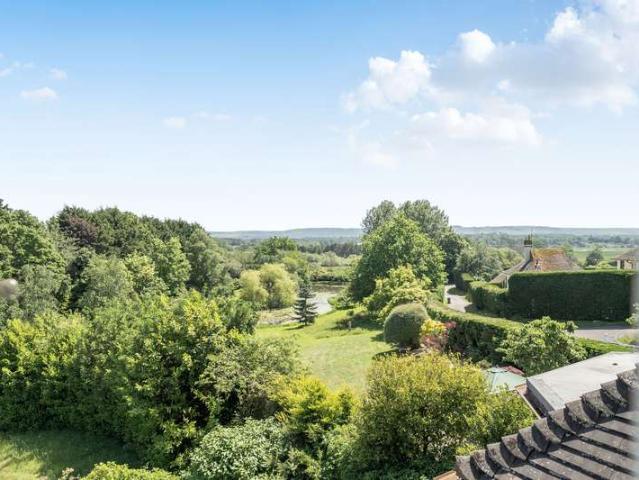 Apartment for sale in Marehill, Horsham