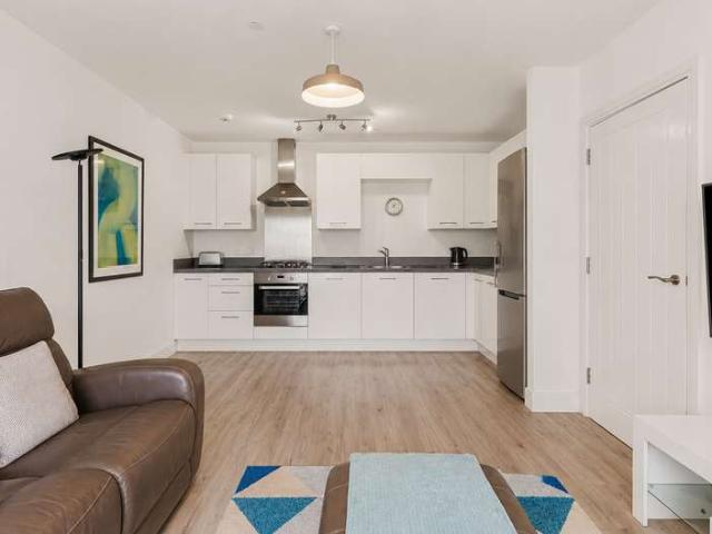 Apartment for sale in South Ockendon, Essex