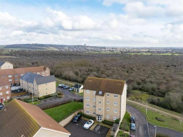 Apartment for sale in Greater London