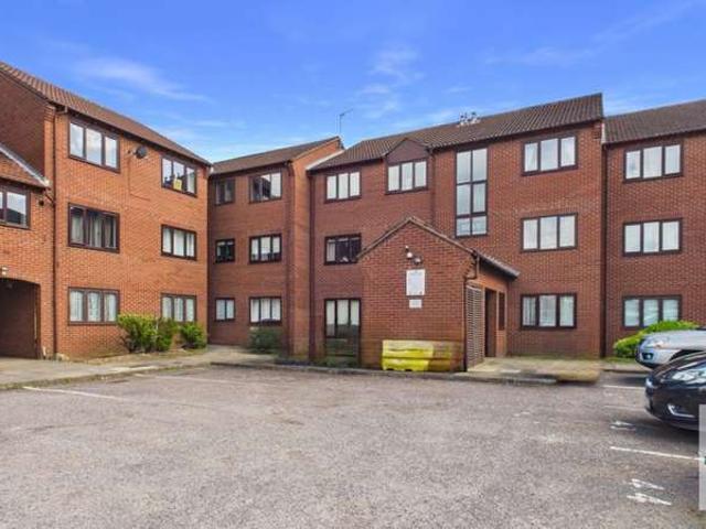 Apartment for sale in Leyfields, Kettlebrook