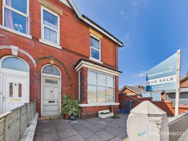 Apartment for sale in St Annes, Lytham