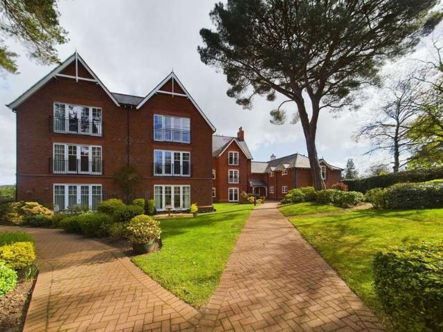 Apartment for sale in Great Chatwell, Staffordshire