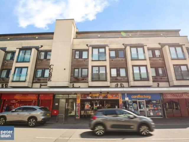 Apartment for sale in Falcon Lodge, Wales