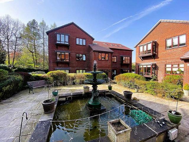 Apartment for sale in Saddleworth, Pendock