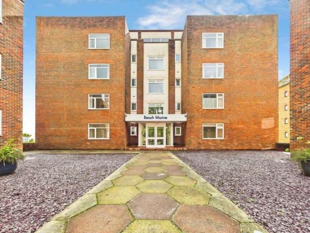 Apartment for sale in Golden Valley, Folkestone
