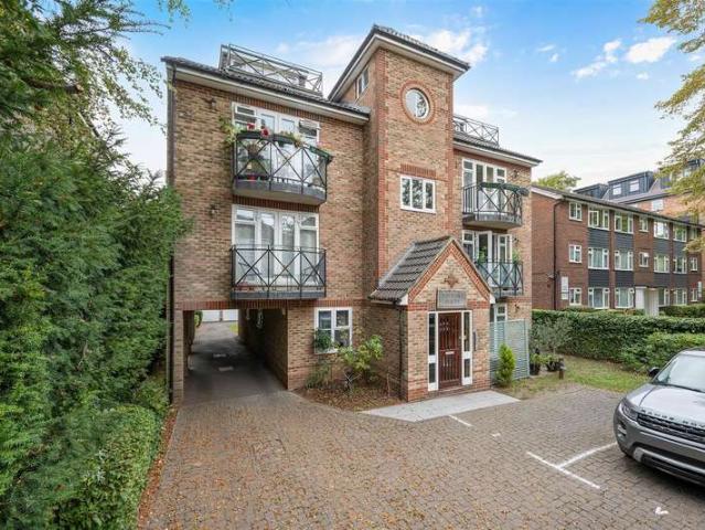 Apartment for sale in Carshalton Beeches, Greater London