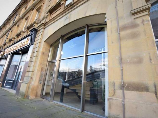 Apartment for sale in Hillhouse, Huddersfield