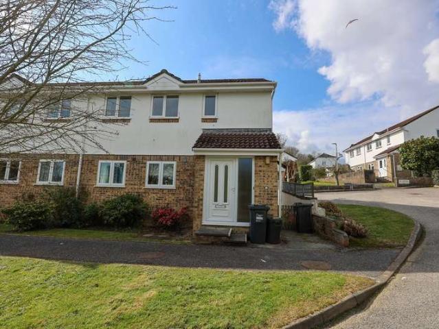Apartment for sale in St Stephen, Cornwall