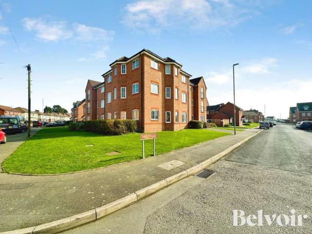 Apartment for sale in Darlaston, West Midlands