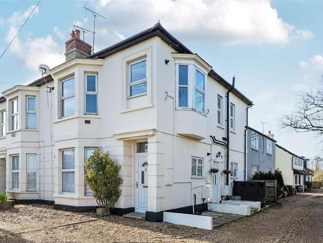 Apartment for sale in Clapham, West Sussex