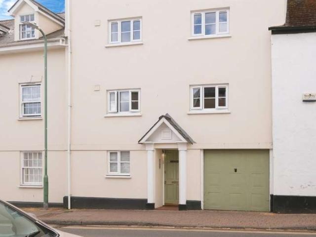 Apartment for sale in Monmouth, Wales