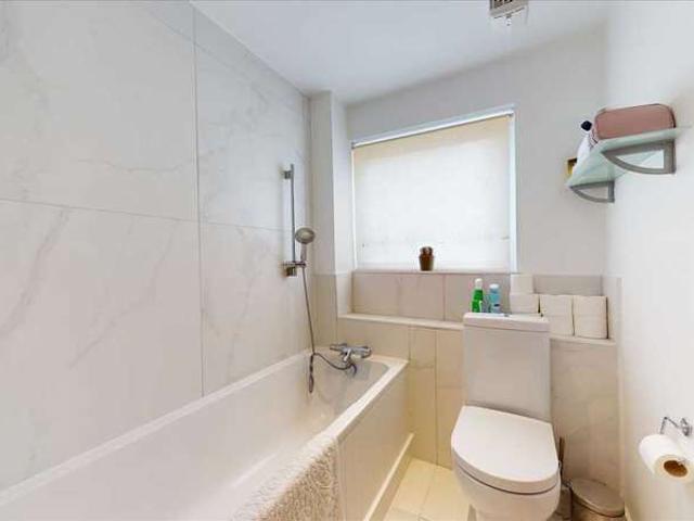 Apartment for rent in St. John's Wood, Greater London