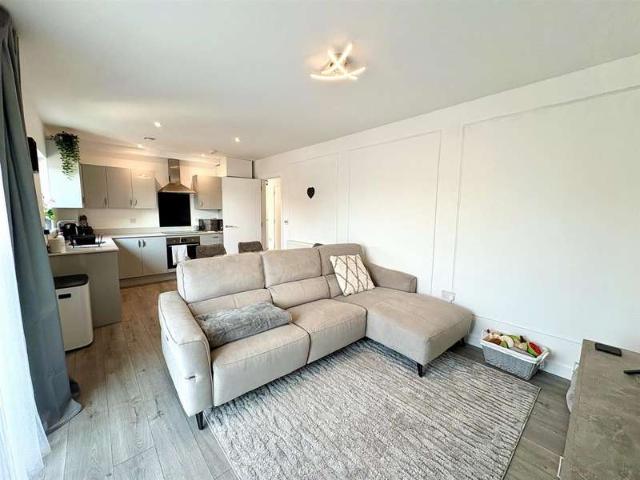 Apartment for sale in Rayleigh, Rayleigh