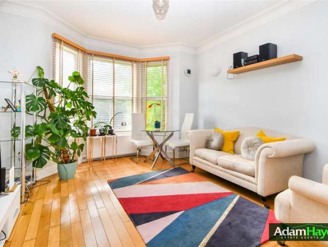 Apartment for sale in Church End, Greater London