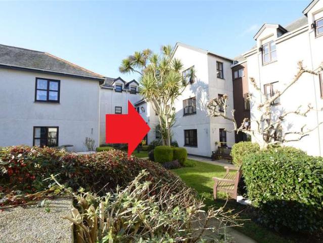 Apartment for sale in Mevagissey, Cornwall